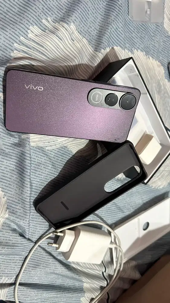 Handphone Vivo V50 Lite