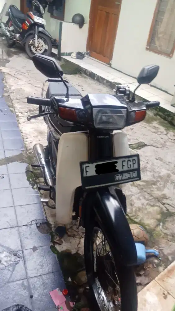 ASTREA LENGKAP HIDUP