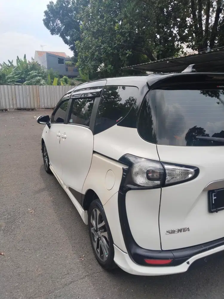 Toyota Sienta 2016 Bensin