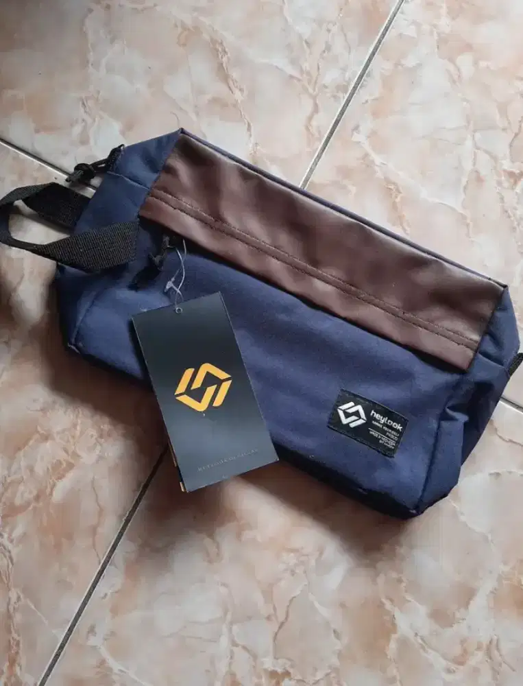 Tas kecil/pouch Heylook NEW