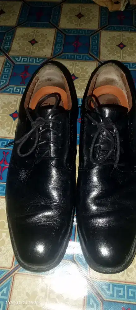 Sepatu Clark 1825 unstructured