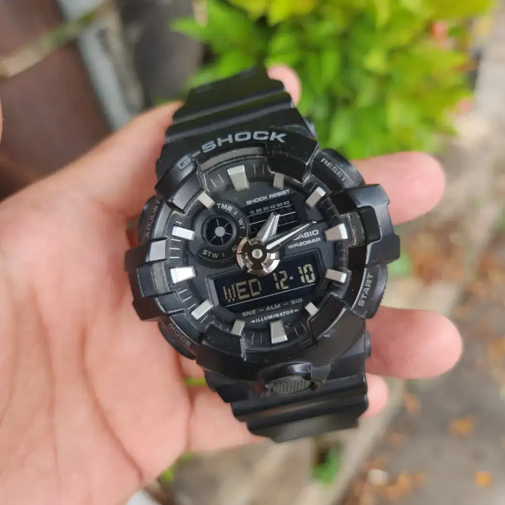 Casio G-shock GA-700-1B Gshock GA700 Original