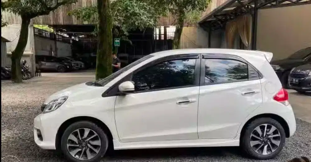 Brio 2017 E (unit bagus)