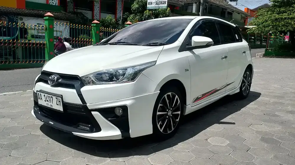 Yaris TRD S Matic 2017 Istimewa