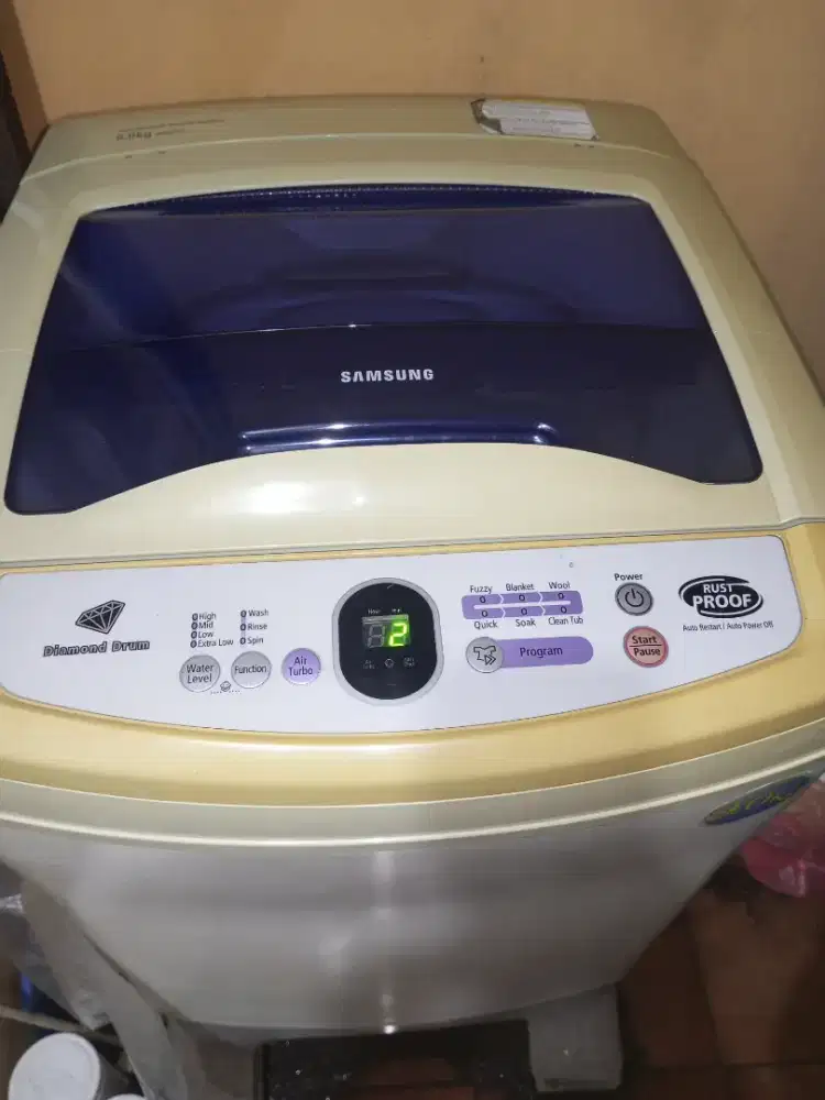 Mesin cuci Samsung 9 kg. Diamond. Masih normal dan mulus
