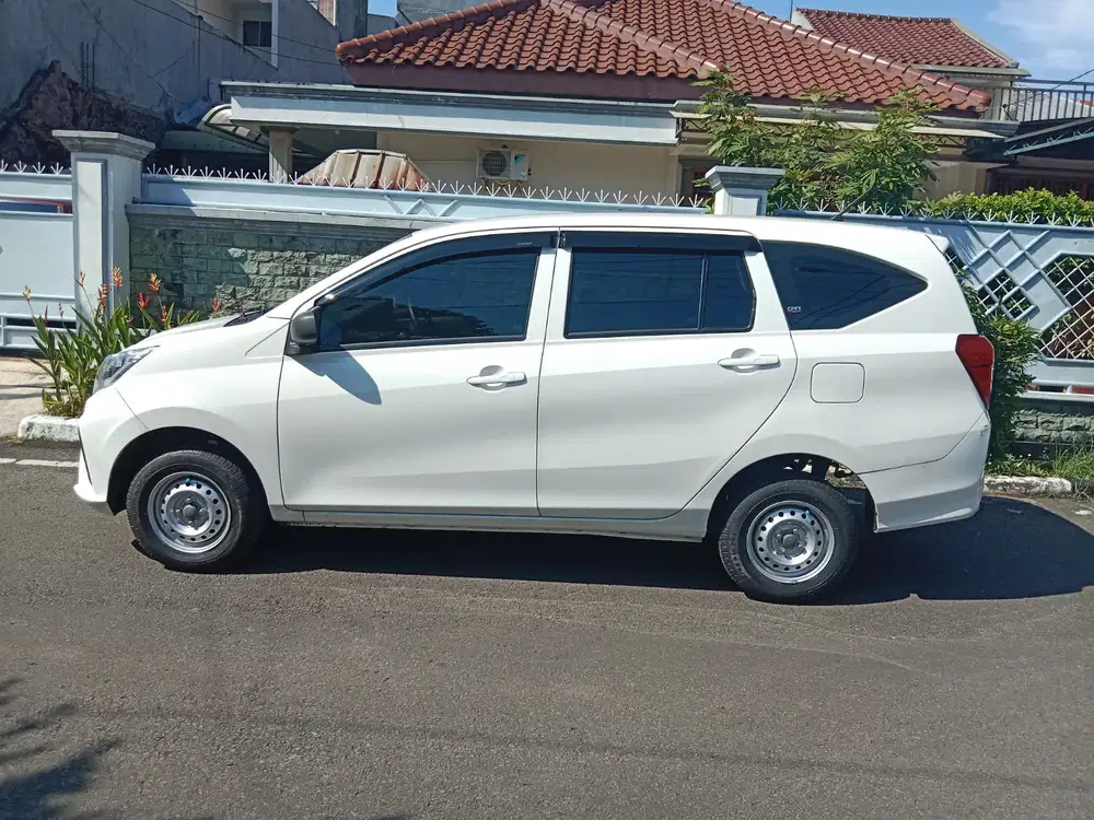 Daihatsu Sigra 2024 Bensin
