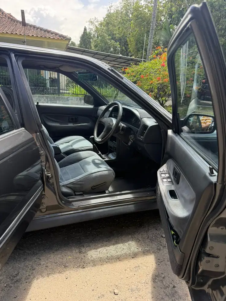 Toyota Twincam 1990 Bensin