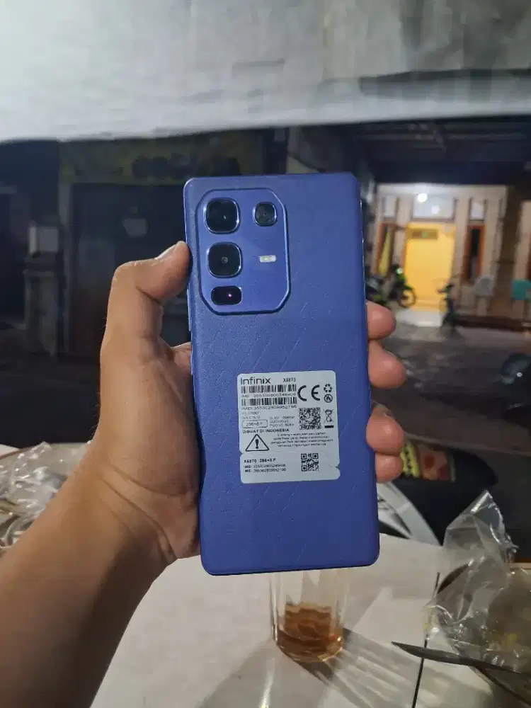 Infinix note 50s 5G+ ram 8/256