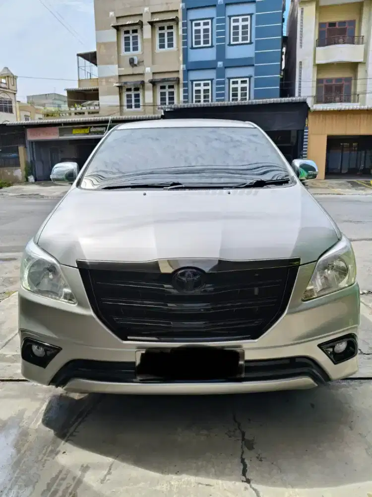 Toyota Kijang Innova 2014 Diesel manual type E