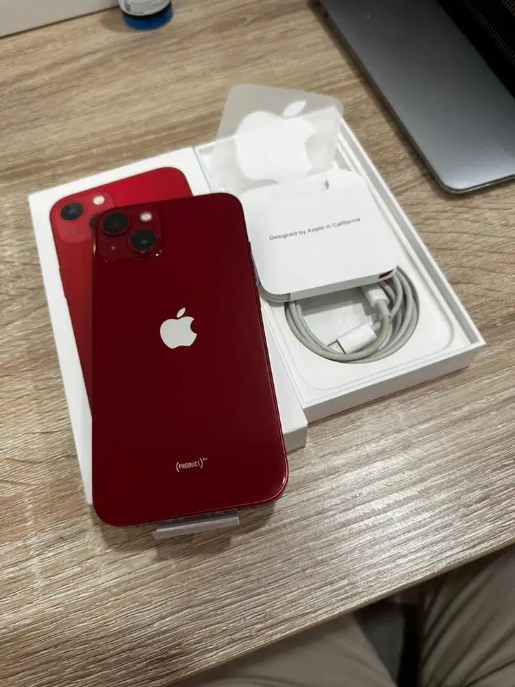 iPhone 13 256Gb Red ex garansi resmi iBox Indonesia