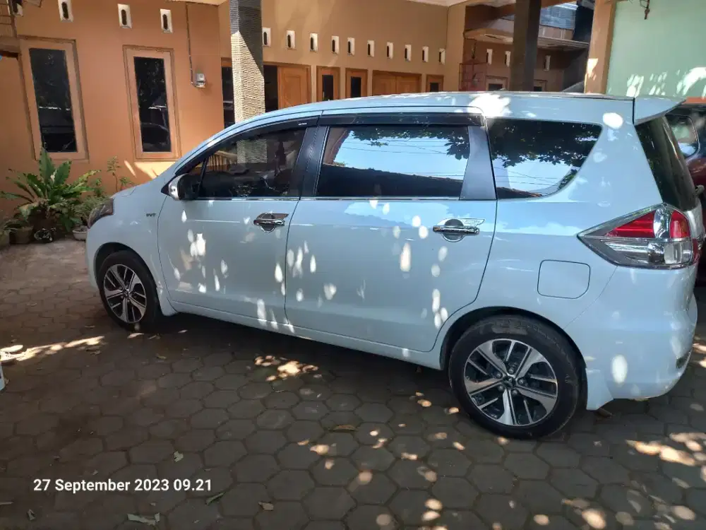 Jual ertiga matic 2013