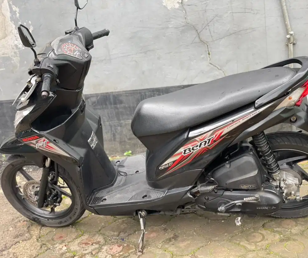Honda Beat Hitam 2015