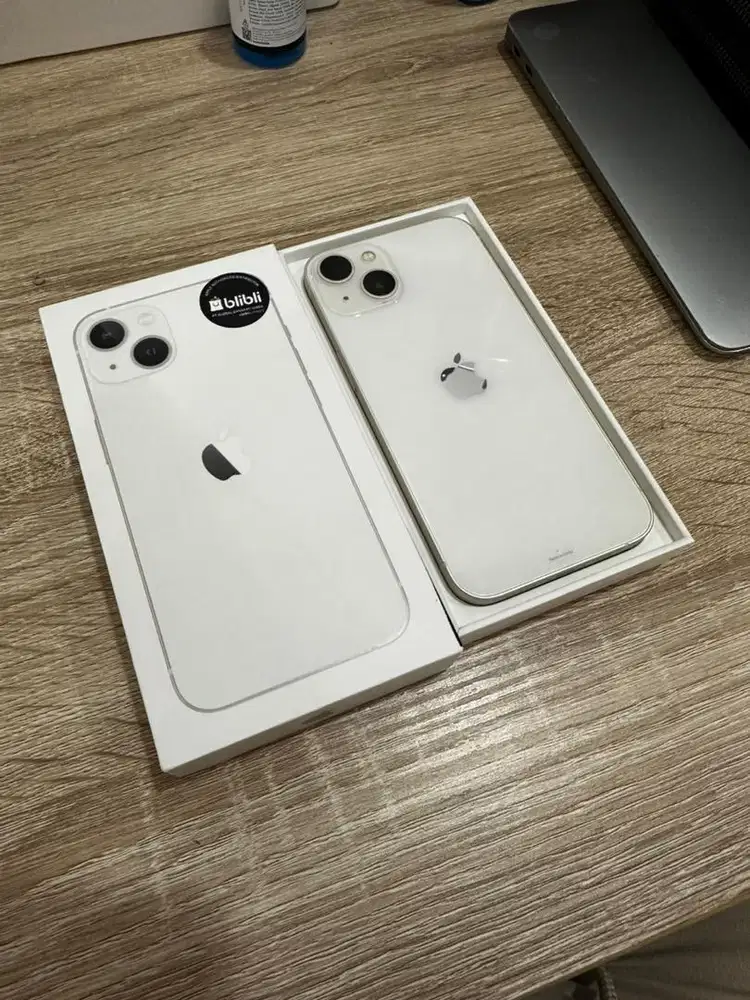 iPhone 13 128Gb Starlight masih garansi resmi Indonesia Blibli / iBox