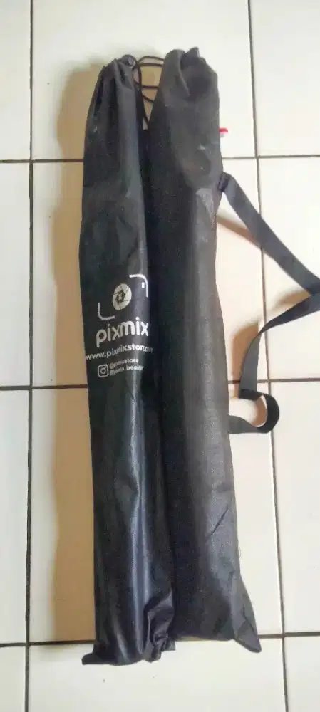 Light stand atau stand background ( BARU )