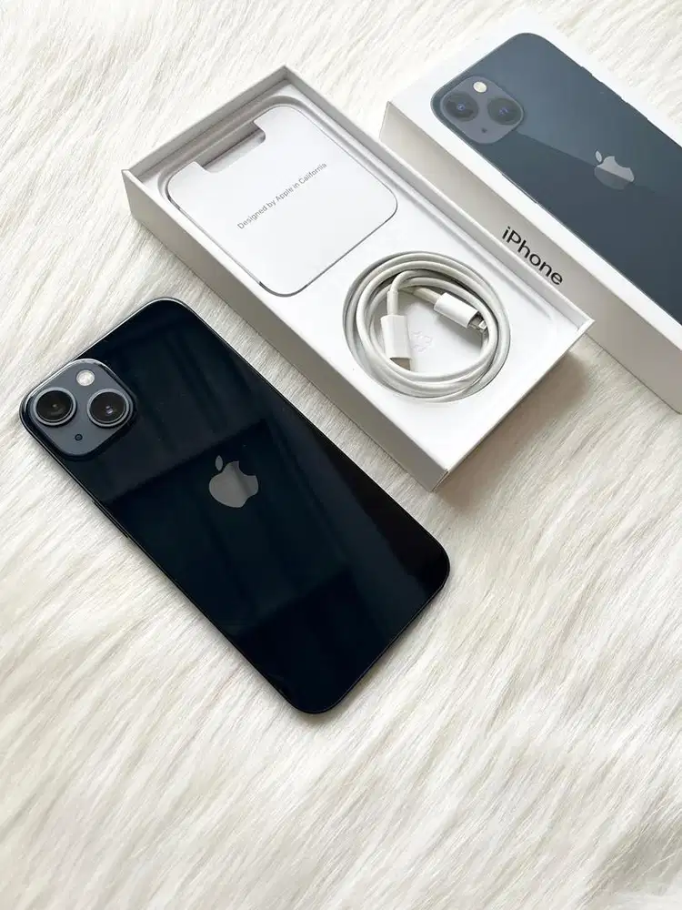 Iphone 13 128gb midnight, resmi iBox (like new)