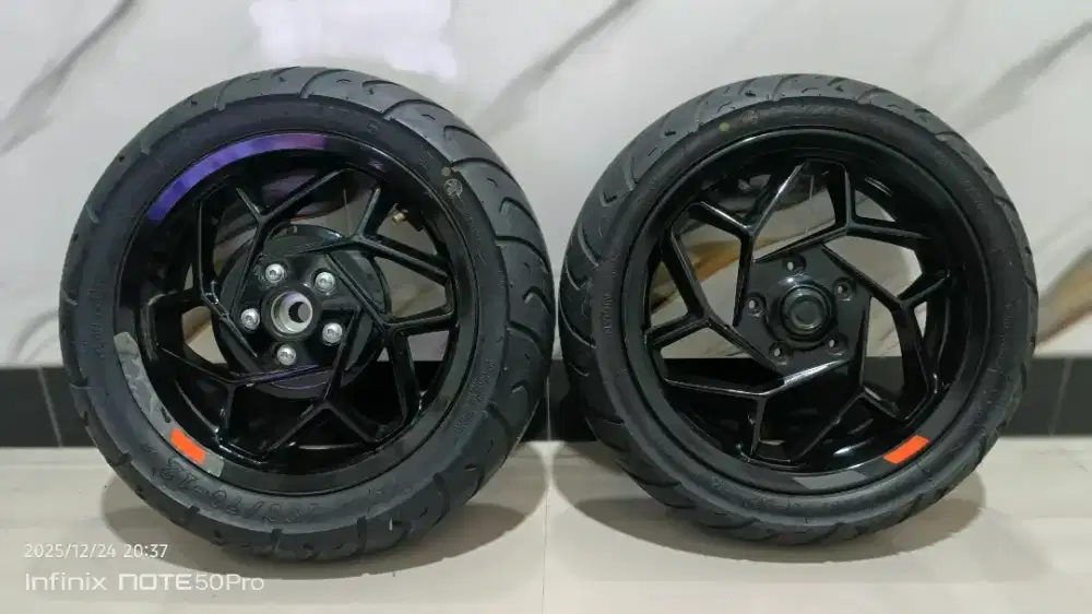 Velk vespa spine 2025