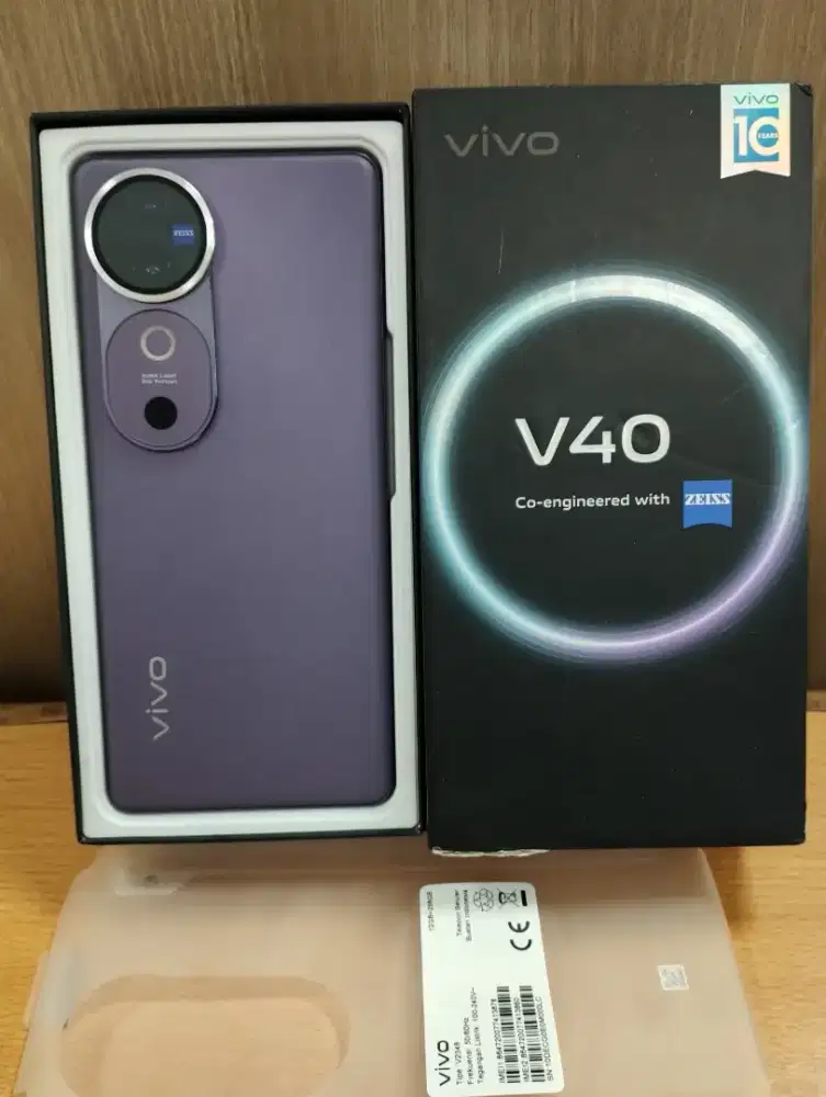 Vivo V40 5G ram 12/256 zeiss