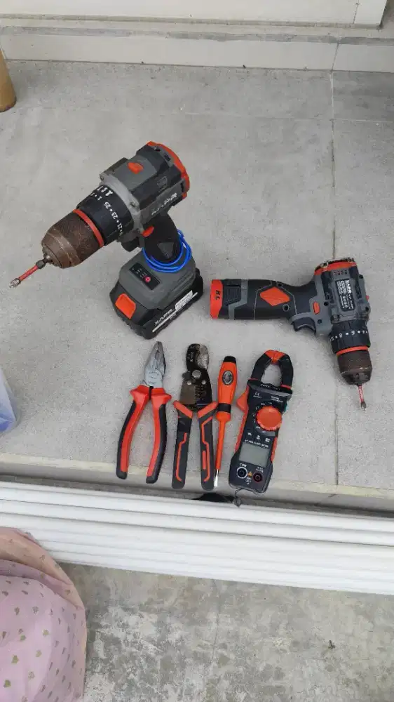 TUKANG LISTRIK JOSSSS