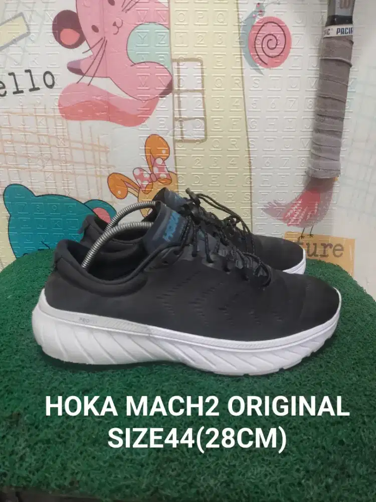 HOKA MACH 2 ORIGINAL SIZE44 kndisi ok siap pakai asli bukan abal2