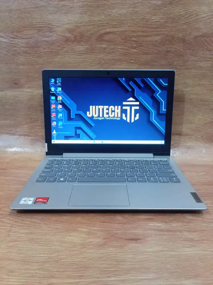 Laptop Lenovo Ideapad AMD Atholn Silver RAM 8 GB Siap Pakai