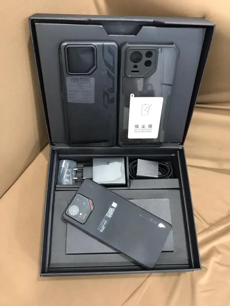 Rogfhone 9 pro (16/512Gb) fulset