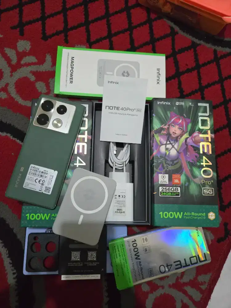 Infinix note 40pro+ 5G 12/256 GB