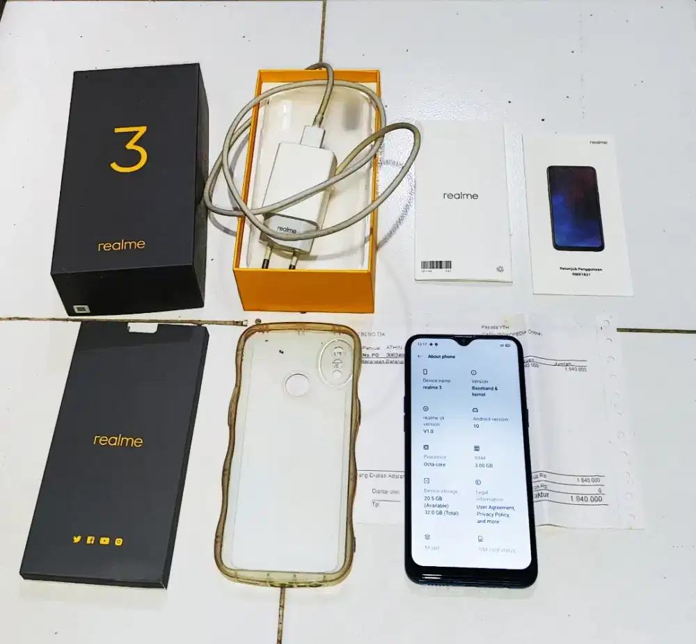 Fullset realme 3 3/32 masih sangat bagus