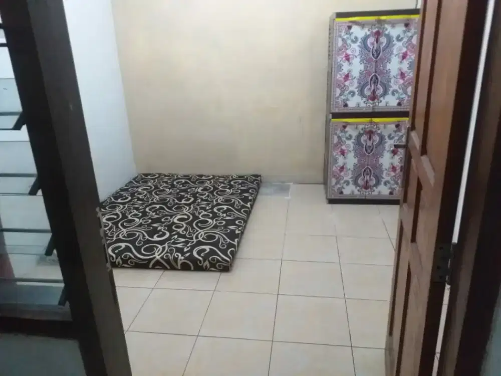 Kost murah free wifii