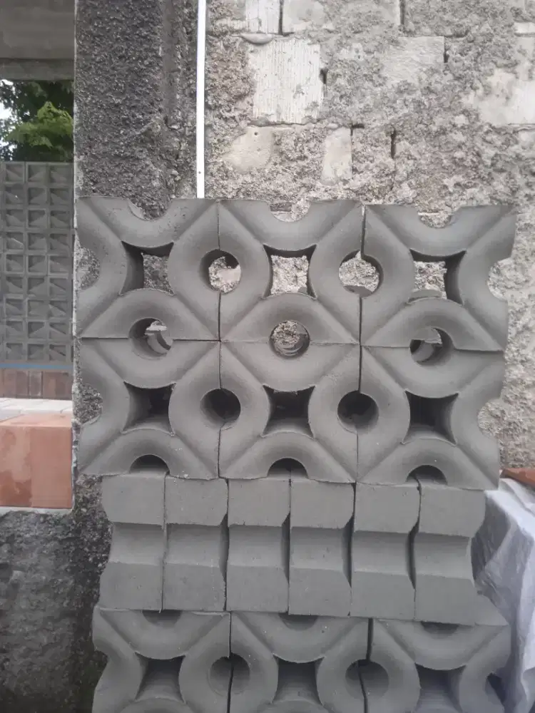 Roster beton minimalis