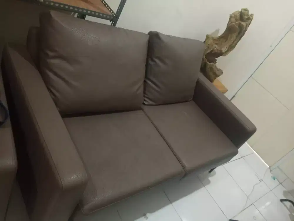Sofa kulit aseli informa 2 seater