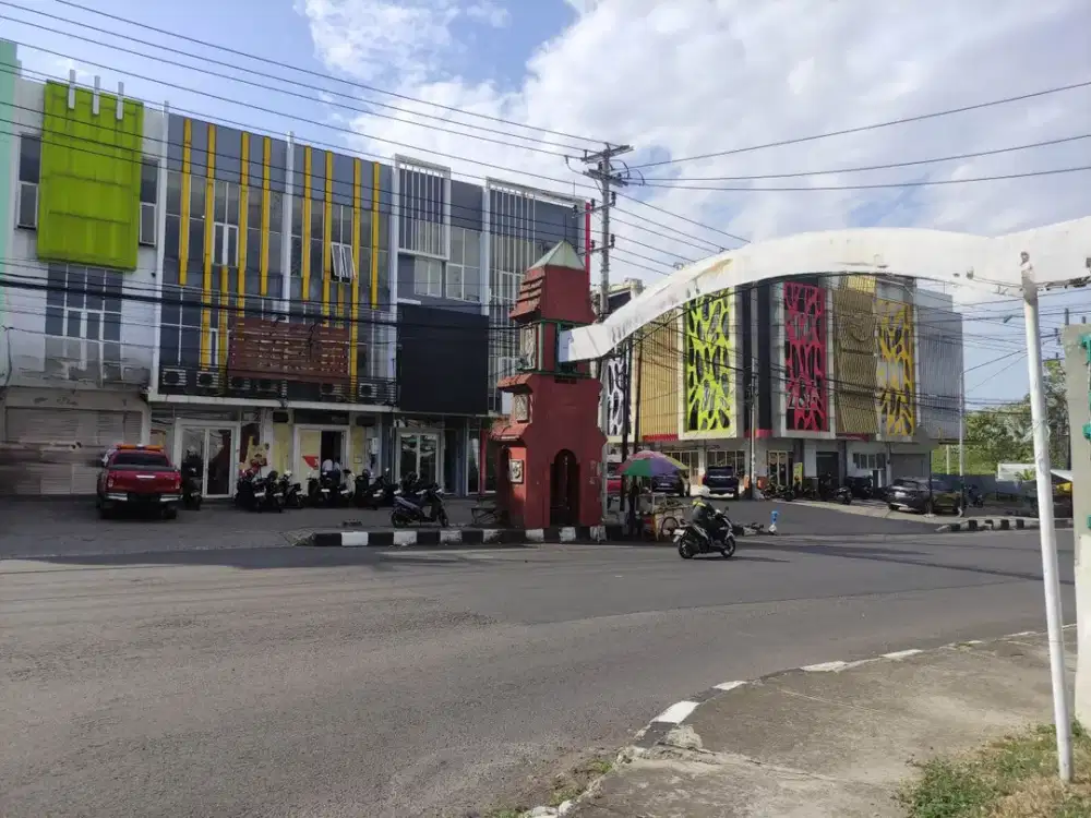 RUKO 3 LANTAI PREMIUM DI CITININE GRANDE, KEBOMAS, GRESIK (KM281)