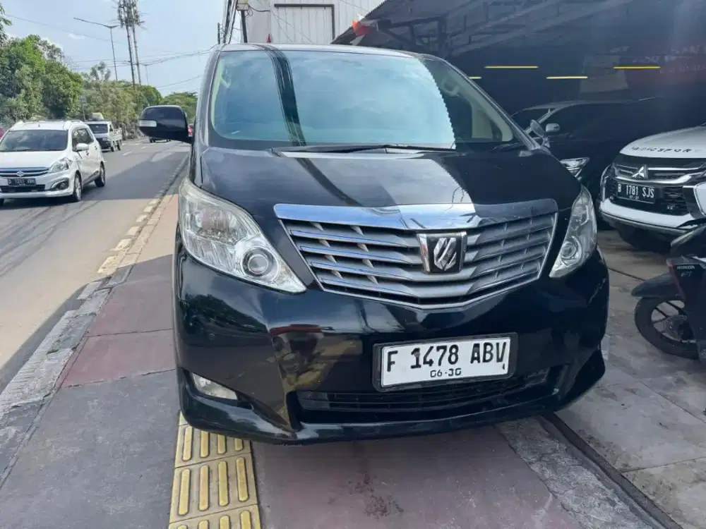 Toyota alphard 3.5 Q th 2011AT Pajak on Siap pakai