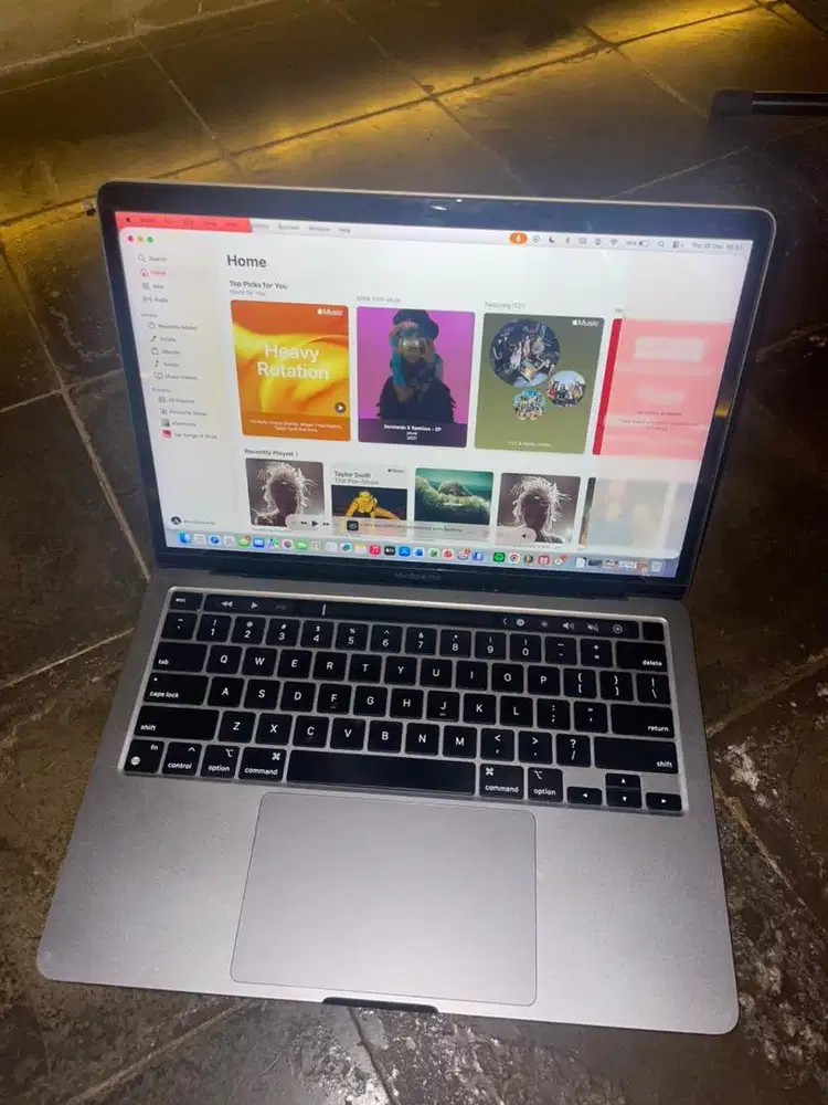 Macbook Pro M1 2020 - 16/512gb Touchbar