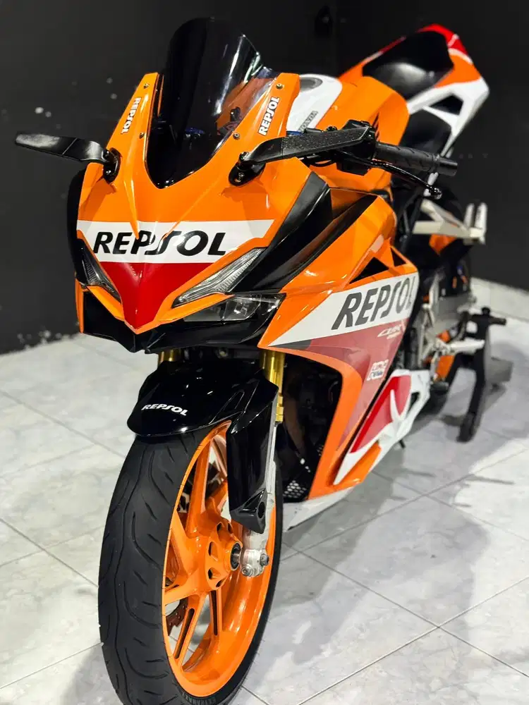 Honda cbr 250 RR abs 2017 repsol ninja,km 18rb,istimewa mantap