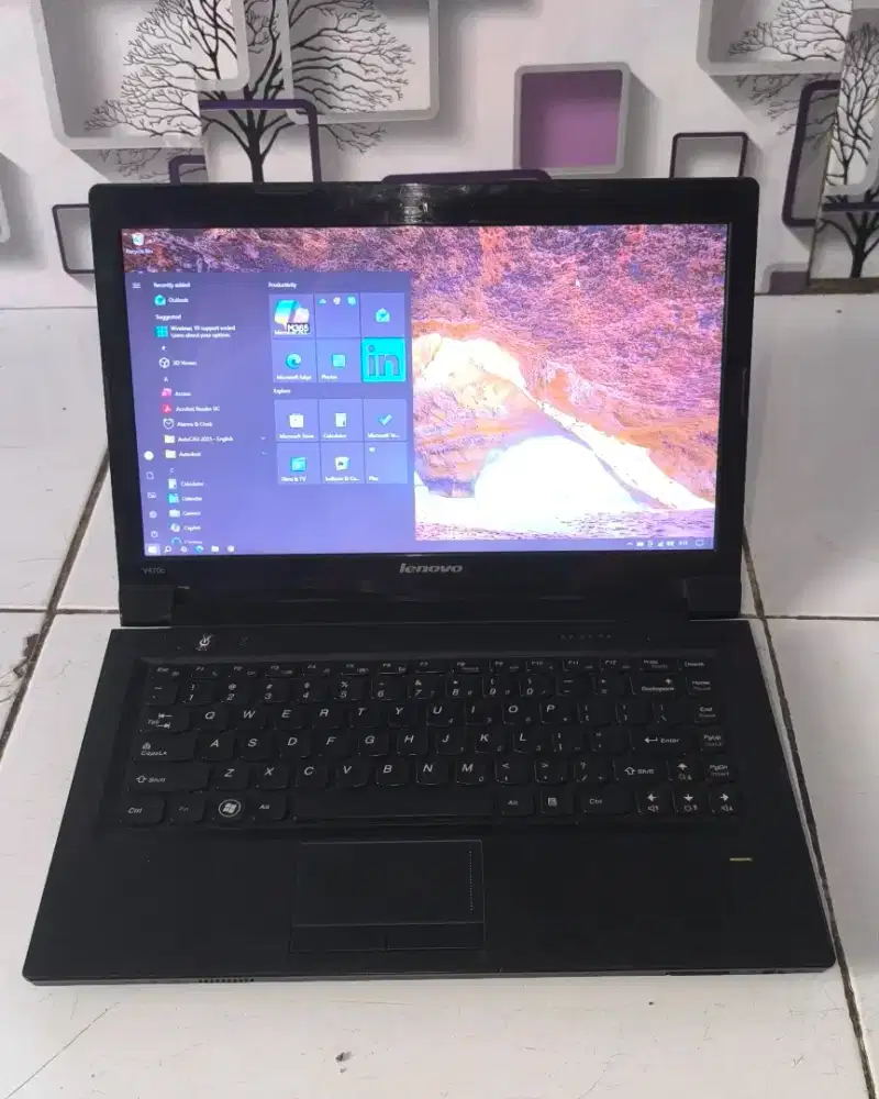 Lenovo ram 8 Batre 3 jam mulus normal siap pakai windows 10