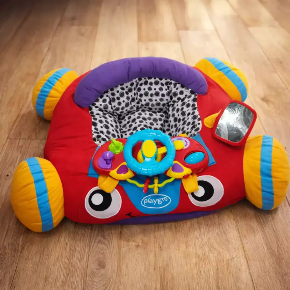 Playgro baby music and lights comfy car