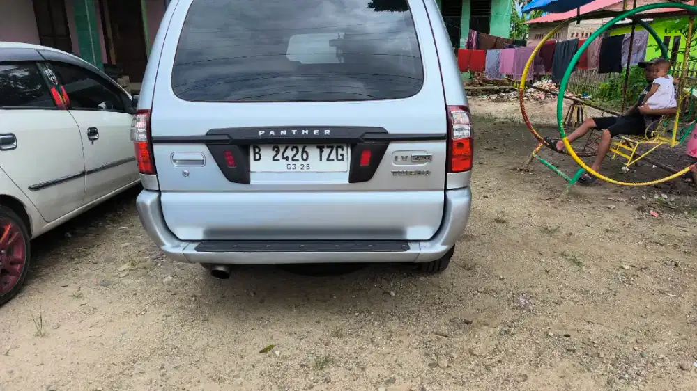 Isuzu Panther LV Turbo Tahun 2018 Manual