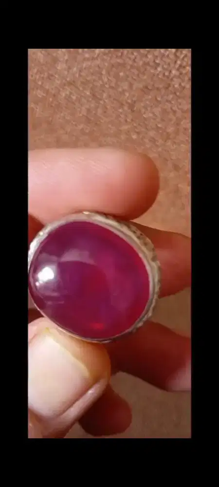 BATU RUBBY MADAGASKAR ISTIMEWA