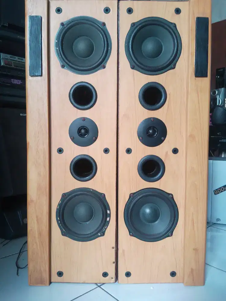 Advante Floor standing speaker, dobel woofer, full ori, box utuh