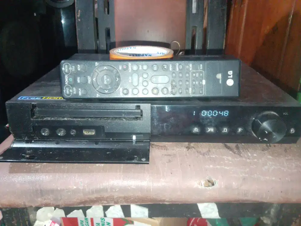 LG Amplifier Home Theater USB 5.1, remote, CD jalan, Aux ok, full ori
