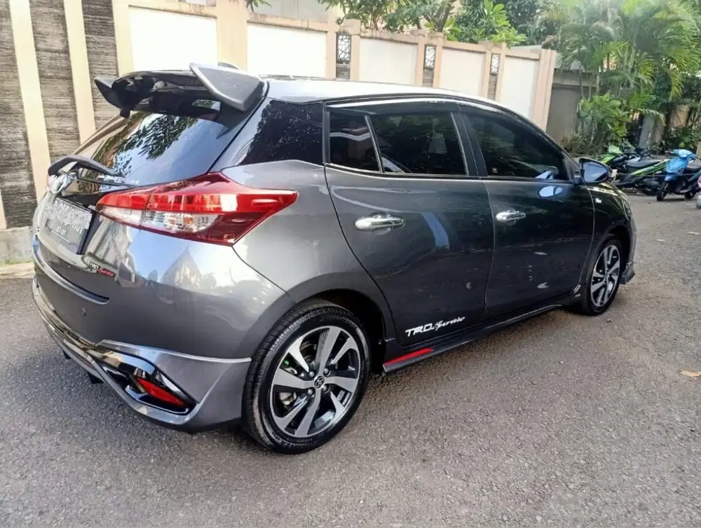 Toyota Yaris 2021 Bensin