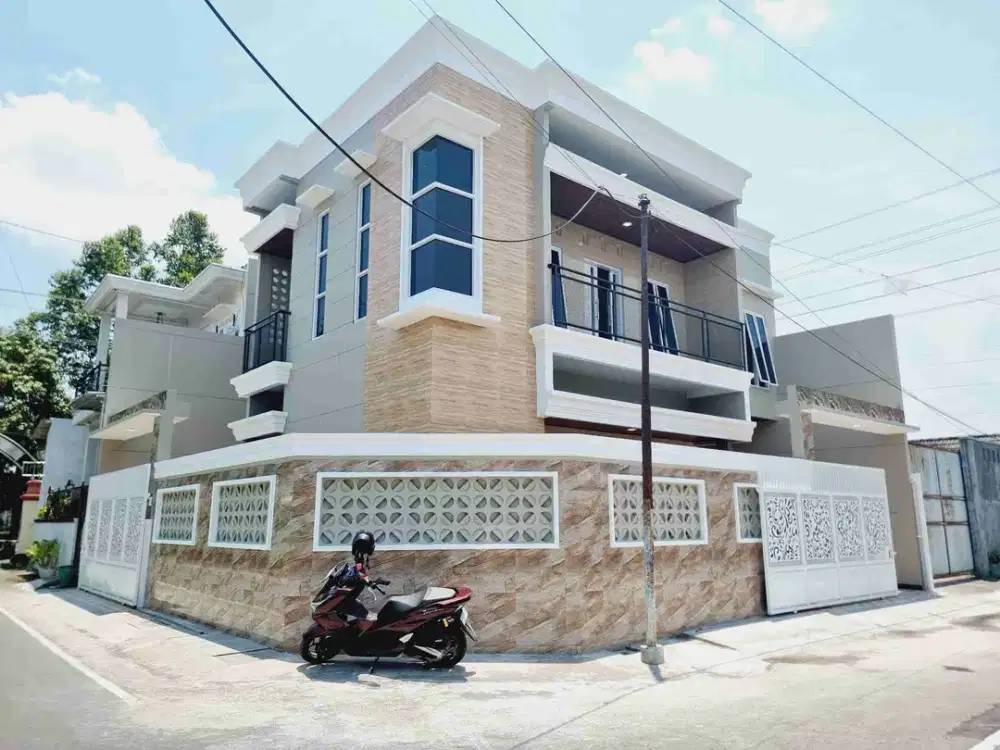 Rumah Mewah 2Lt Progres Bangun Dekat Kampus UMS Laweyan