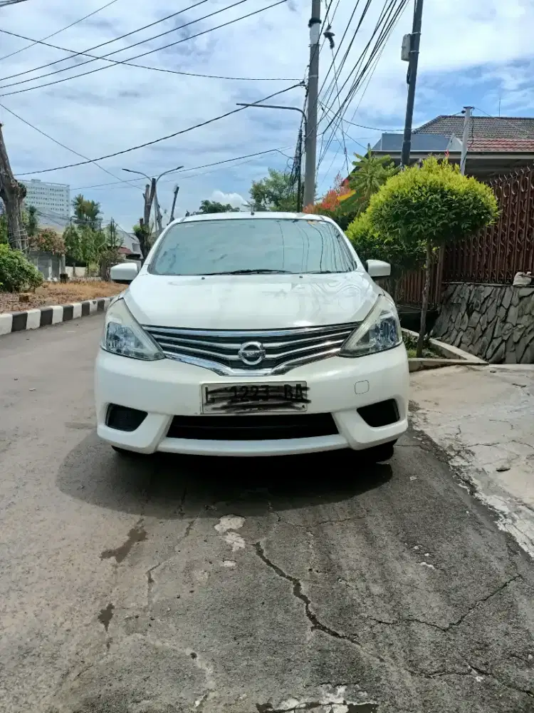 NISSAN GRAND LIVINA MATIC