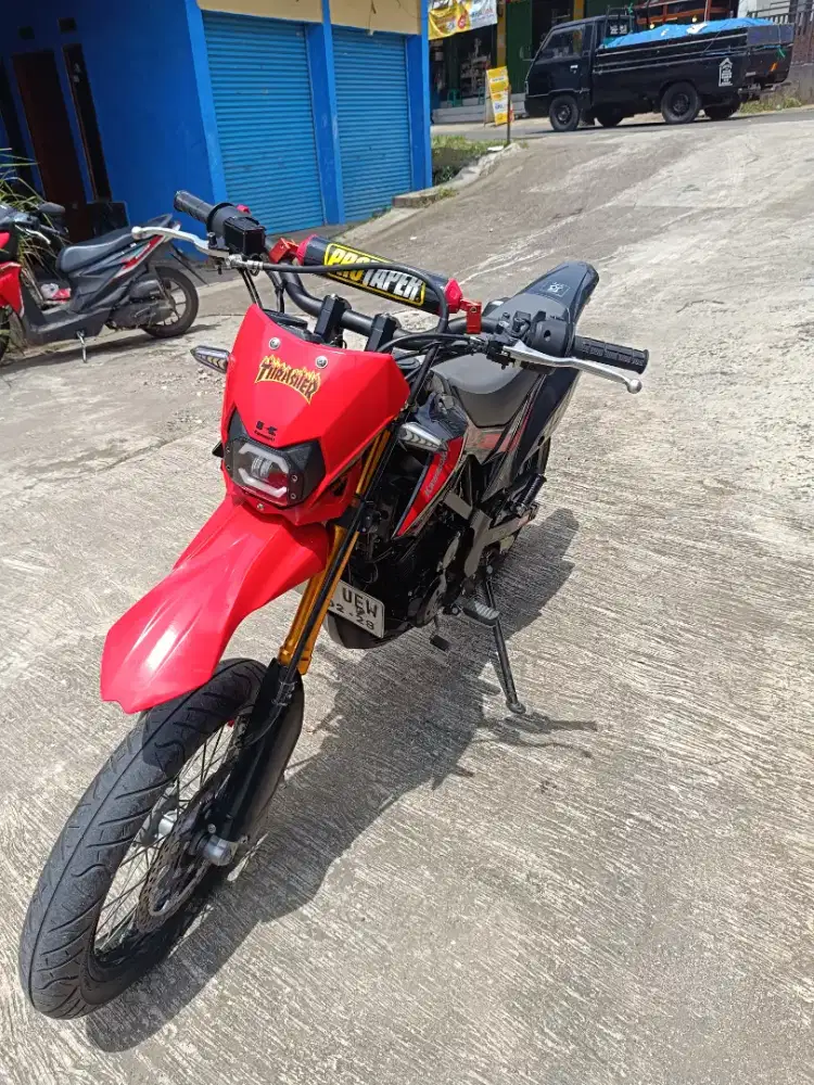 Dijual Kawasaki D-Tracker 150SE