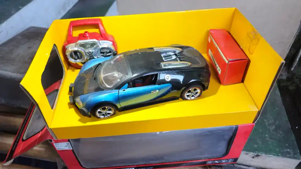 Mainan Rc remote Bentuk Bugati