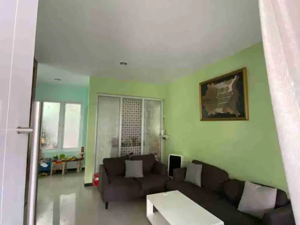 rumah lingkungan elite perum springhill sawojajar dekat jalan tol, sulfat dan blimbing serta grand permata jingga