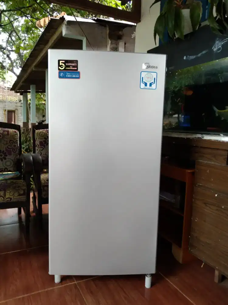 Kulkas 1 pintu like new
