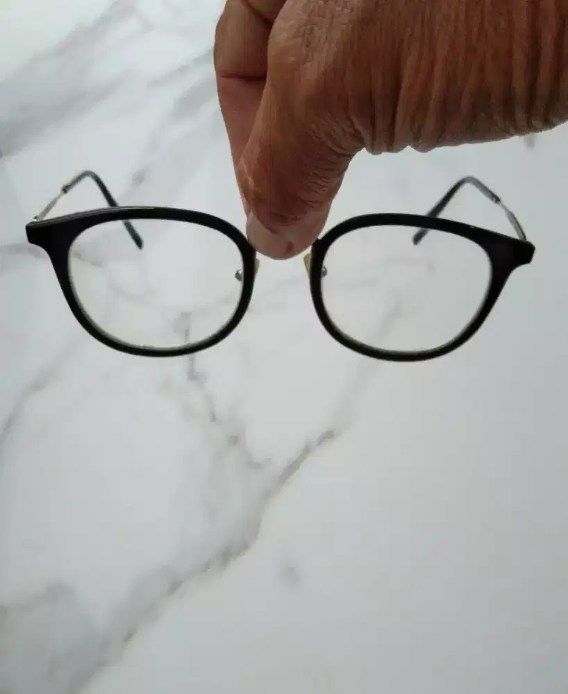 Kacamata Oscar Wylee Original