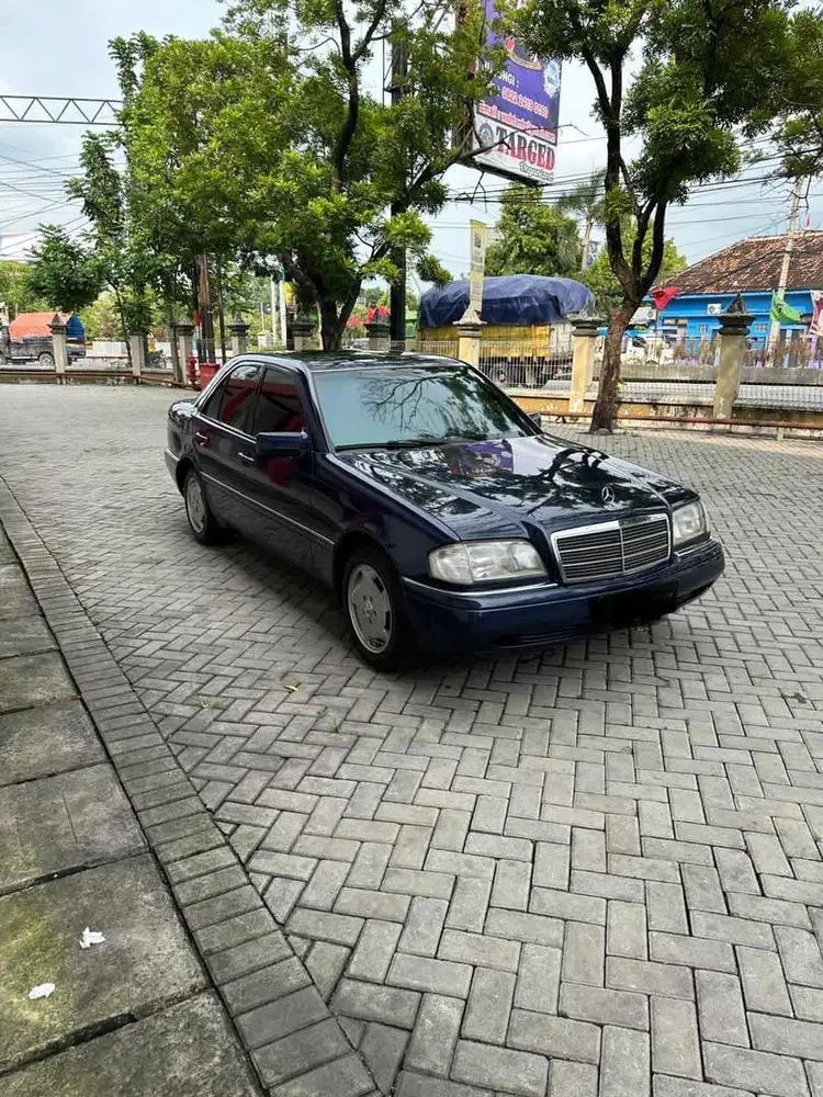 Mercy C200 AT siap pakai