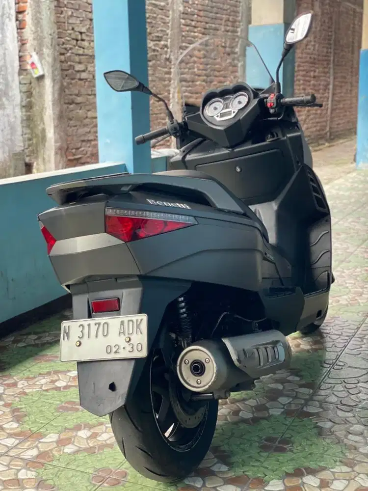 BENELLI ZAFFERANO 250 SCOOTER